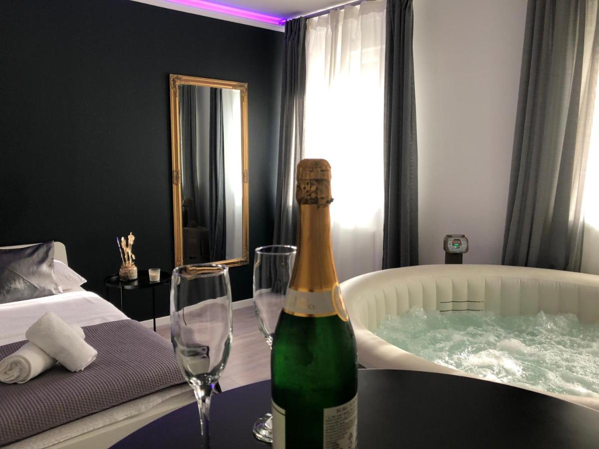 Apartment Zagreb Jacuzzi Extérieur photo